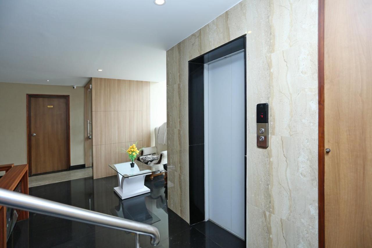 Oyo 6447 Samasth Rooms And Suites Mysore Luaran gambar