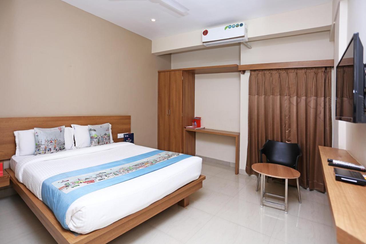 Oyo 6447 Samasth Rooms And Suites Mysore Luaran gambar