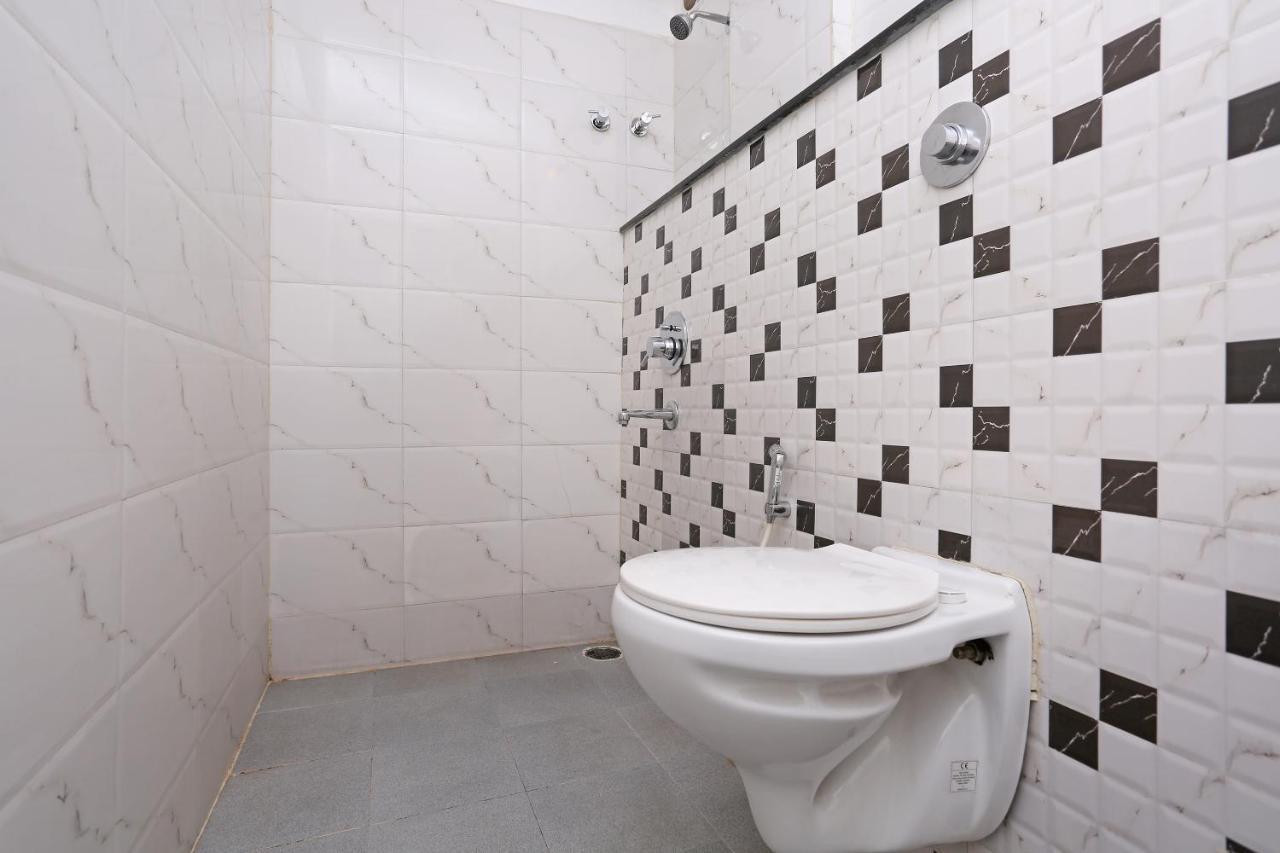 Oyo 6447 Samasth Rooms And Suites Mysore Luaran gambar