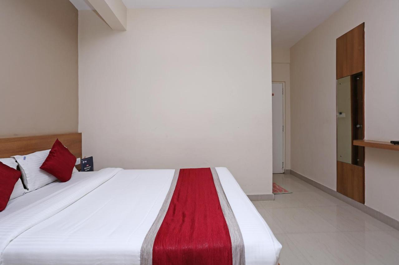 Oyo 6447 Samasth Rooms And Suites Mysore Luaran gambar