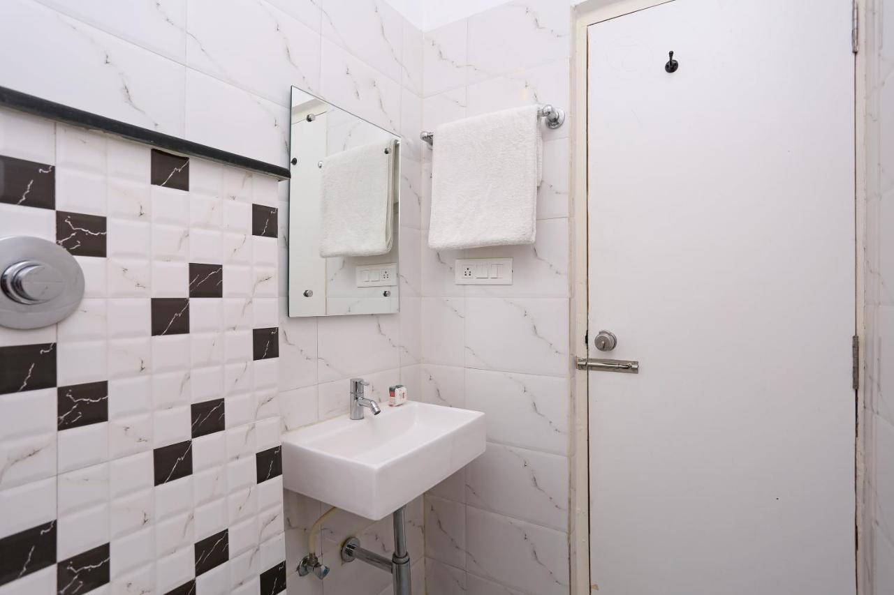 Oyo 6447 Samasth Rooms And Suites Mysore Luaran gambar