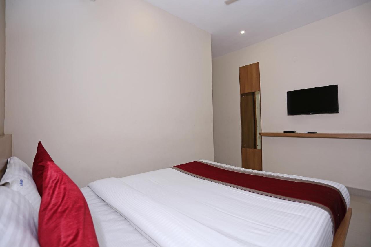 Oyo 6447 Samasth Rooms And Suites Mysore Luaran gambar